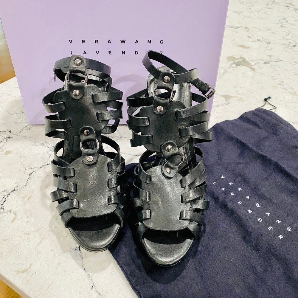 Vera Wang “Heidi” Platform Heels - Size 9